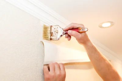 Pose de papier peint à Semoy — revêtements muraux et toiles de verre